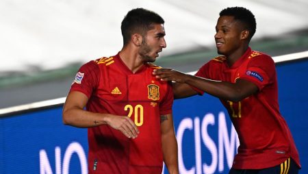 Ansu Fati and Ferran Torres, candidates for the Golden Boy